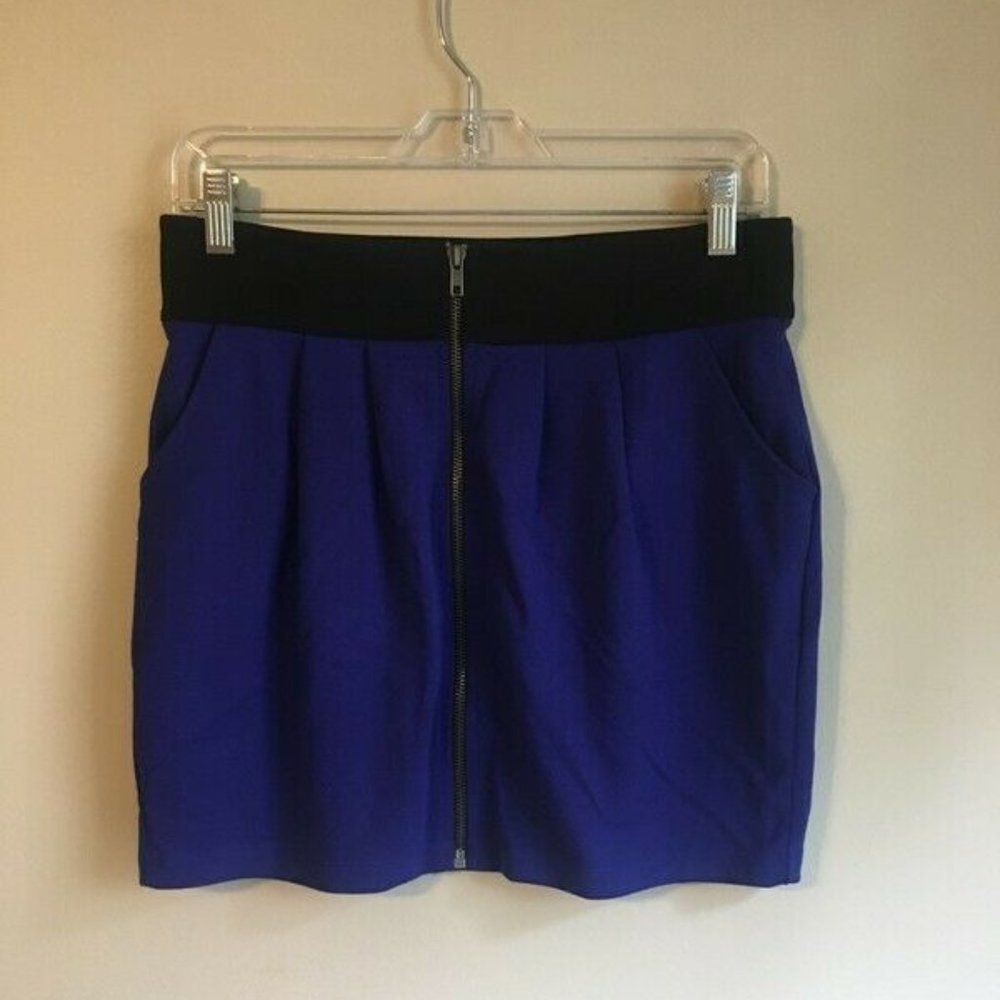 Forever 21 blue and black medium skirt